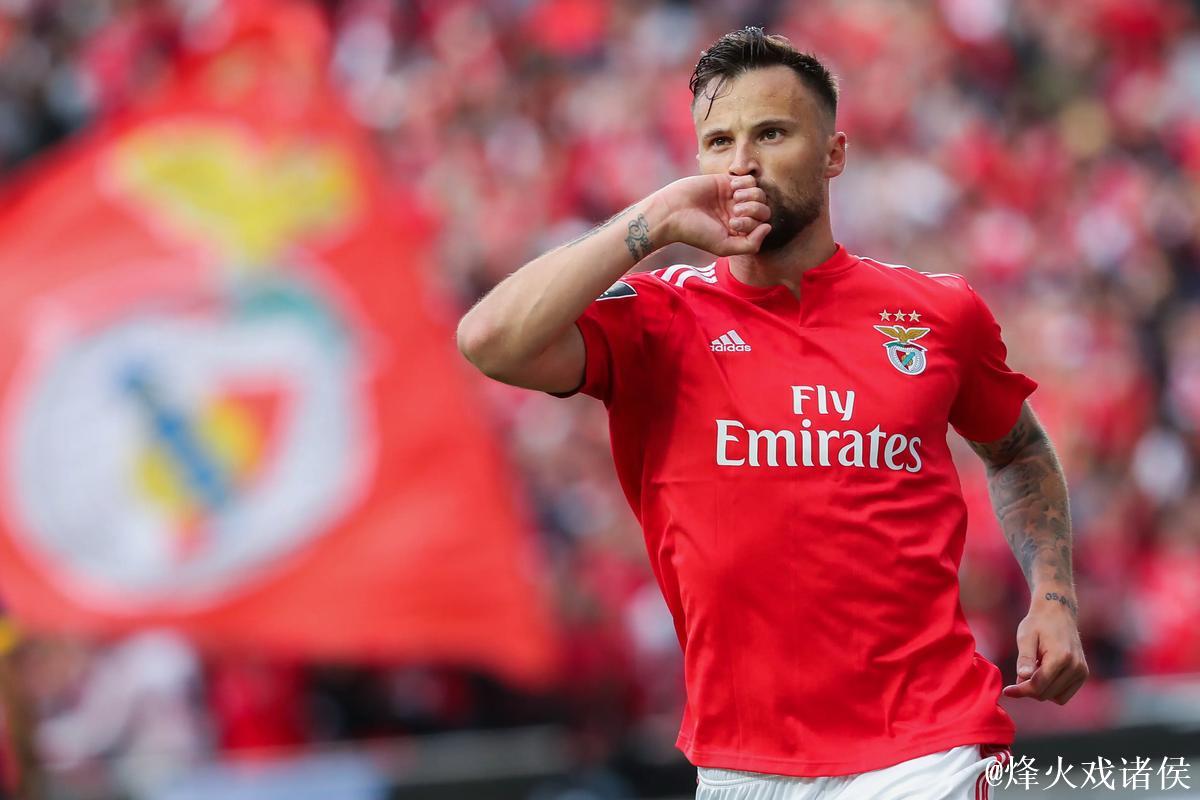 球报称本菲卡有意格雷罗,记录报辟谣否认 球报称本菲卡有意格雷罗,记录报辟谣否认